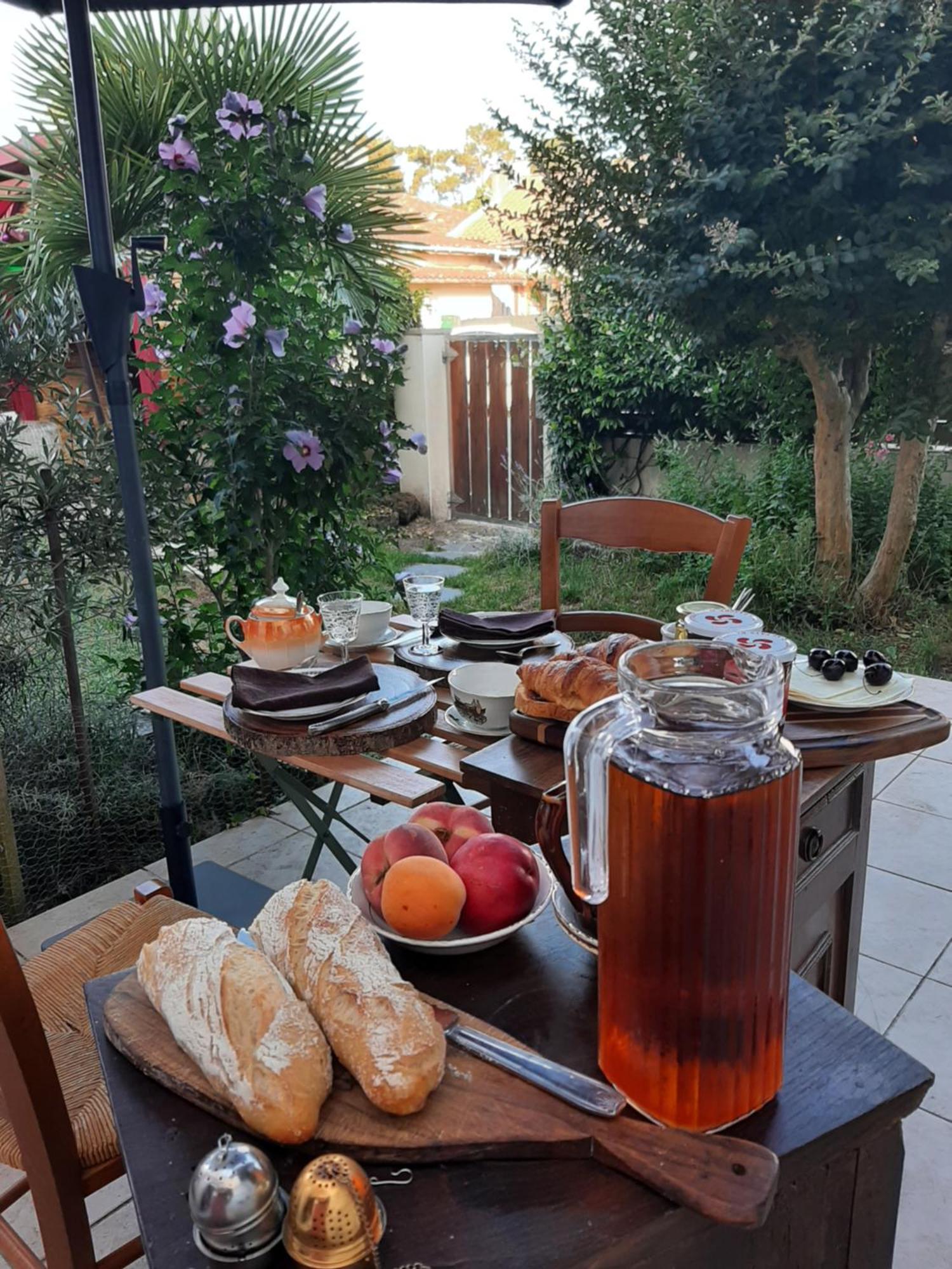 Chez Solange Et Paul Otel Mézos Dış mekan fotoğraf